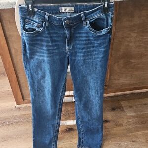 Kut from the Kloth Medium Dark Blue Skinny Jeans